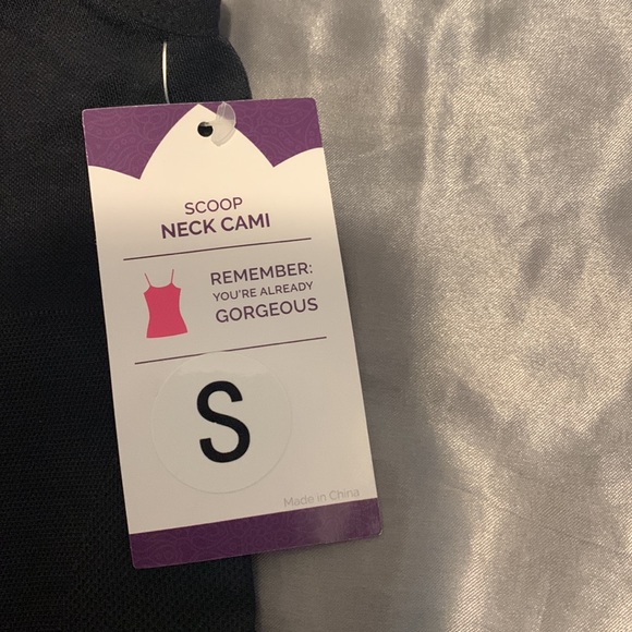 BNWT Shapermint Empetua® All Day Every Day Scoop Neck Cami Body Shaper - Picture 4 of 6